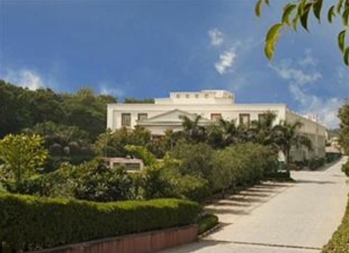 The Ocean Pearl Retreat Hotel New Delhi Exterior photo